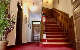 Urban Boutique Hotel
